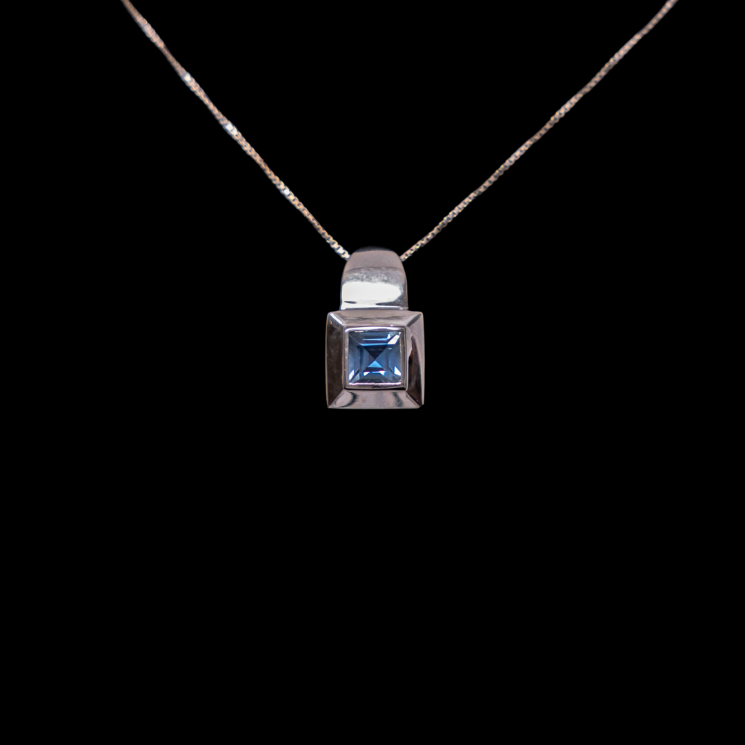 COLGANTE AGUAMARINA TALLA PRINCESA - JCG216