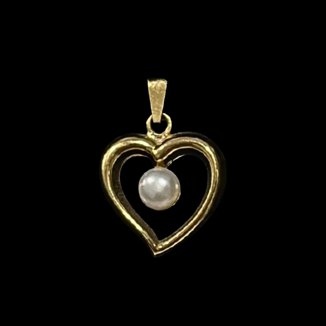 COLGANTE CORAZON CON PERLA -JCG244