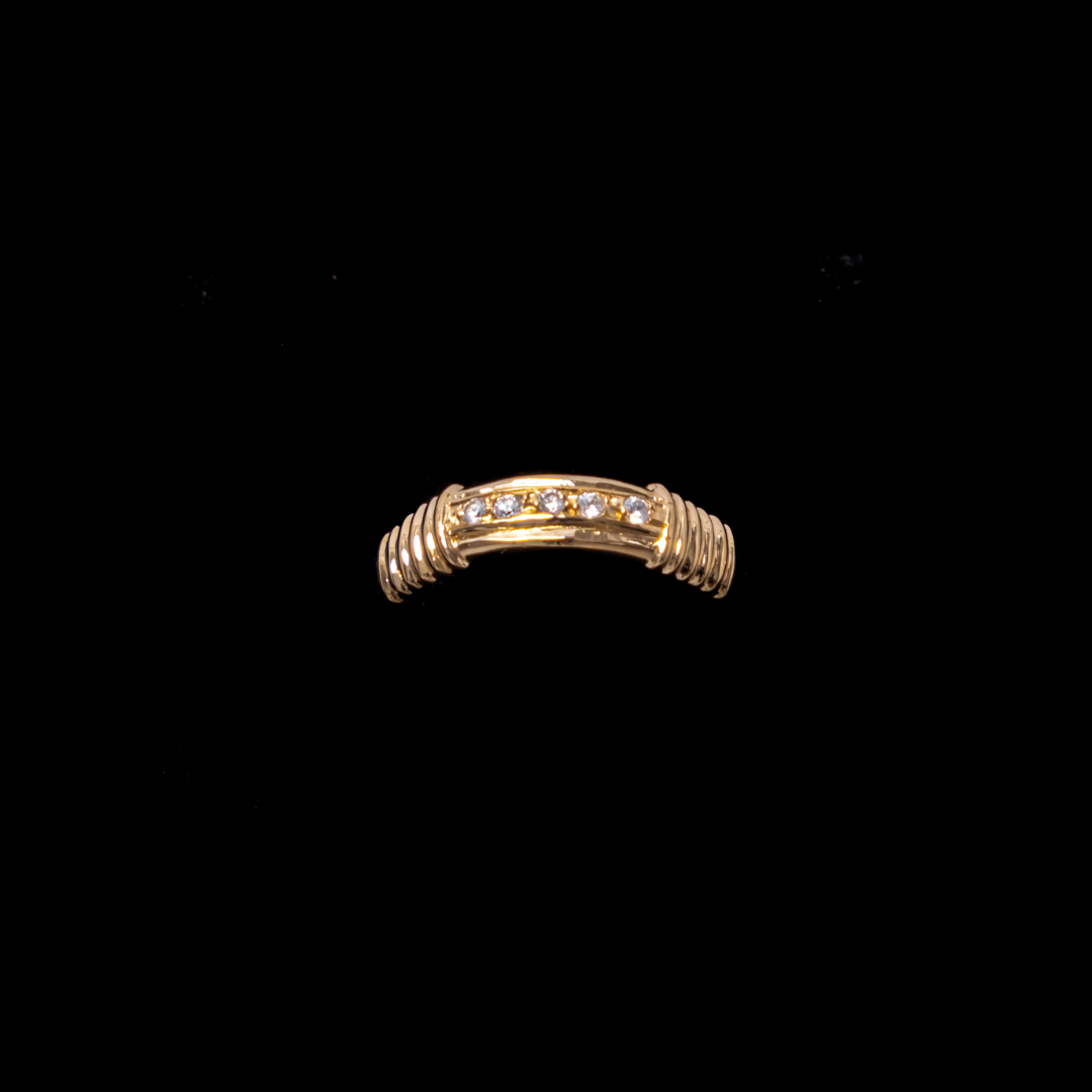 ANILLO CON CIRCONITAS BLANCAS -AN016