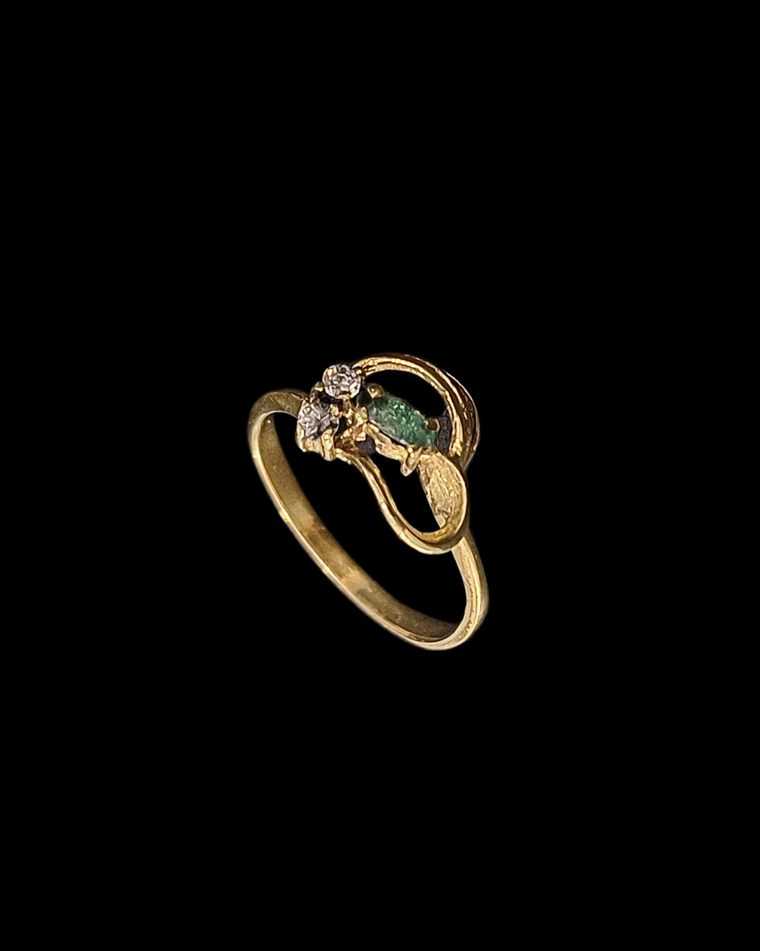 SORTIJA CON ESMERALDA -JAN206